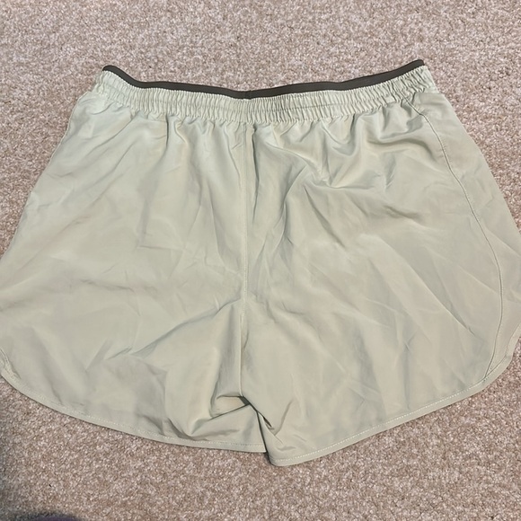 NWT! Nike Women Dri-FIT Tempo Luxe 5" Running Shorts - Multiple - Picture 7 of 8